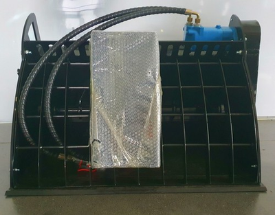 #ad AGT 40quot; M BKM Mini Skid Steer Attachment Concrete Cement Mixer Bucket $999.00