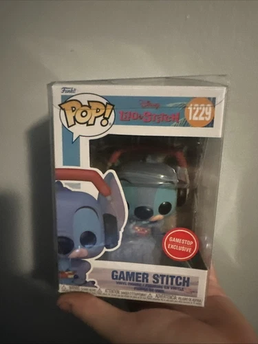 Funko Pop! Vinyl: Disney - Gamer Stitch #1229