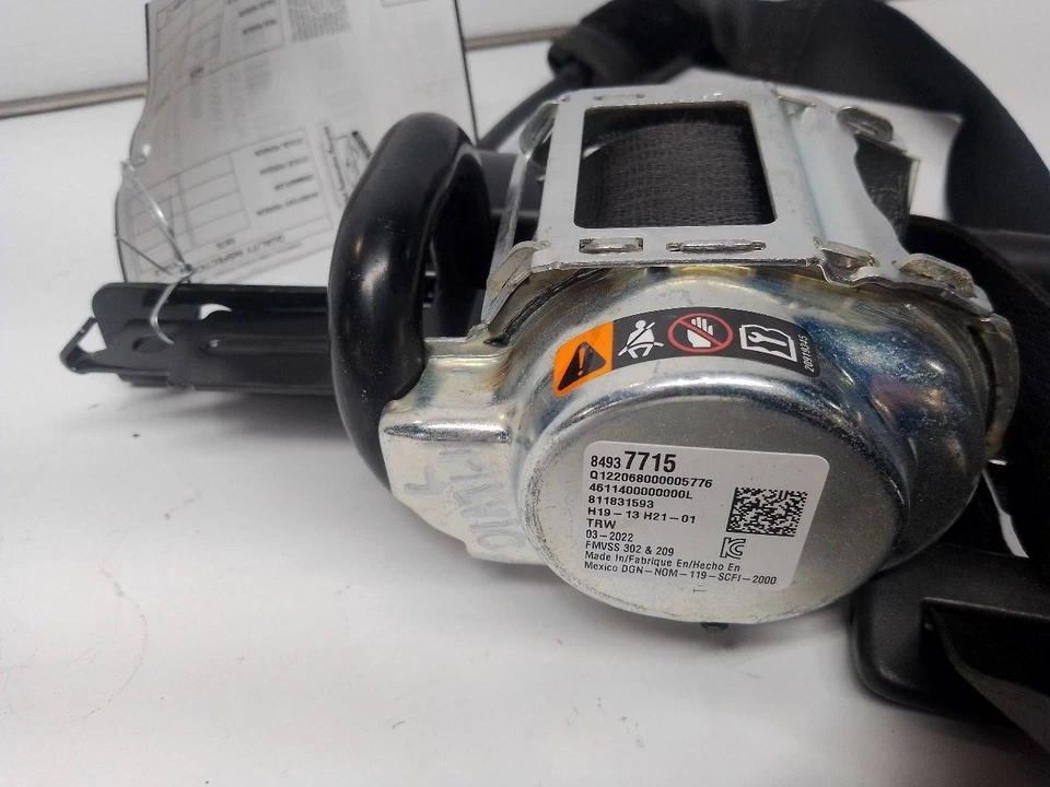 Black Driver Left Front Seat Belt Retractor from 2022 GMC Yukon XL 1500 11735935 - Image 4 of 4