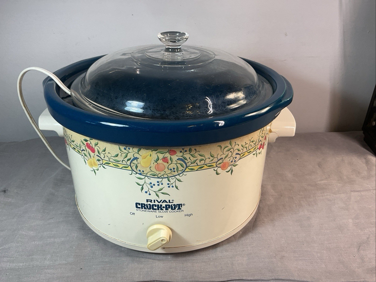 VTG Rival 5 Qt Crock-Pot Slow Cooker Removable Stoneware w/Lid Model 3355 Fruit