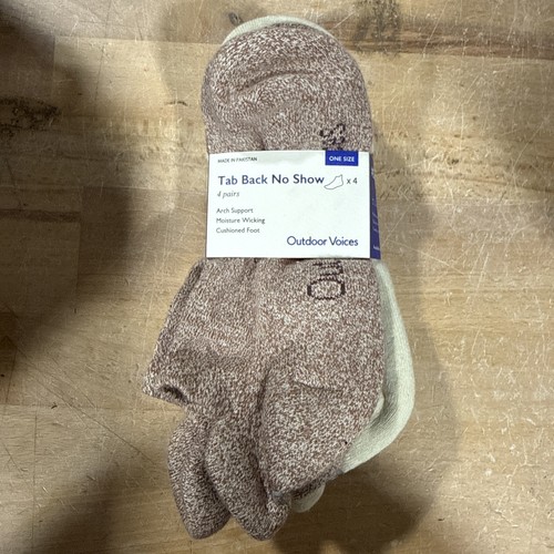 Outdoor Voices Women’s Tab Back No Show socks- One Size, Assorted Neutral Colors
