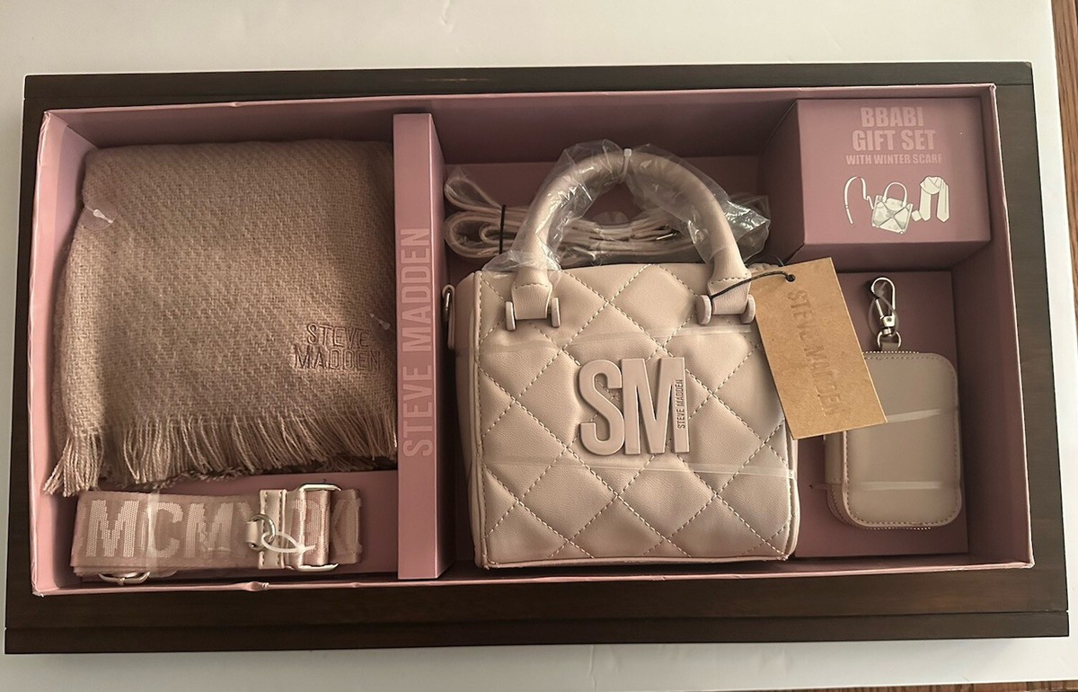 BOXED STEVE MADDEN BBABI GIFT SET WINTER SCARF CROSSBODY BAG
