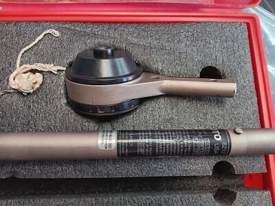 Proto Torque Multiplier model 6212. Great working order output 1200, input 200.