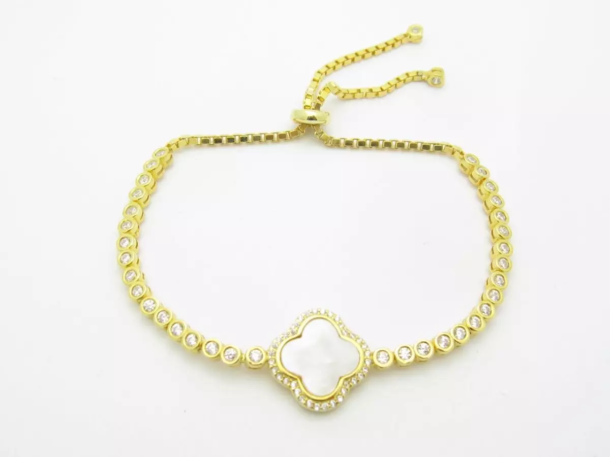 Clover bracelet sale mother of pearl