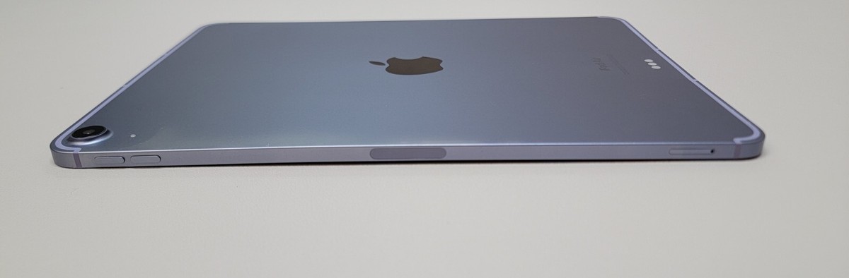 Apple iPad Air 5th Gen 10.9