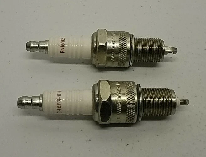 105 bujías Champion Copper Plus cantidad de 2 bujías RN16YC5 Foto 2 de 3