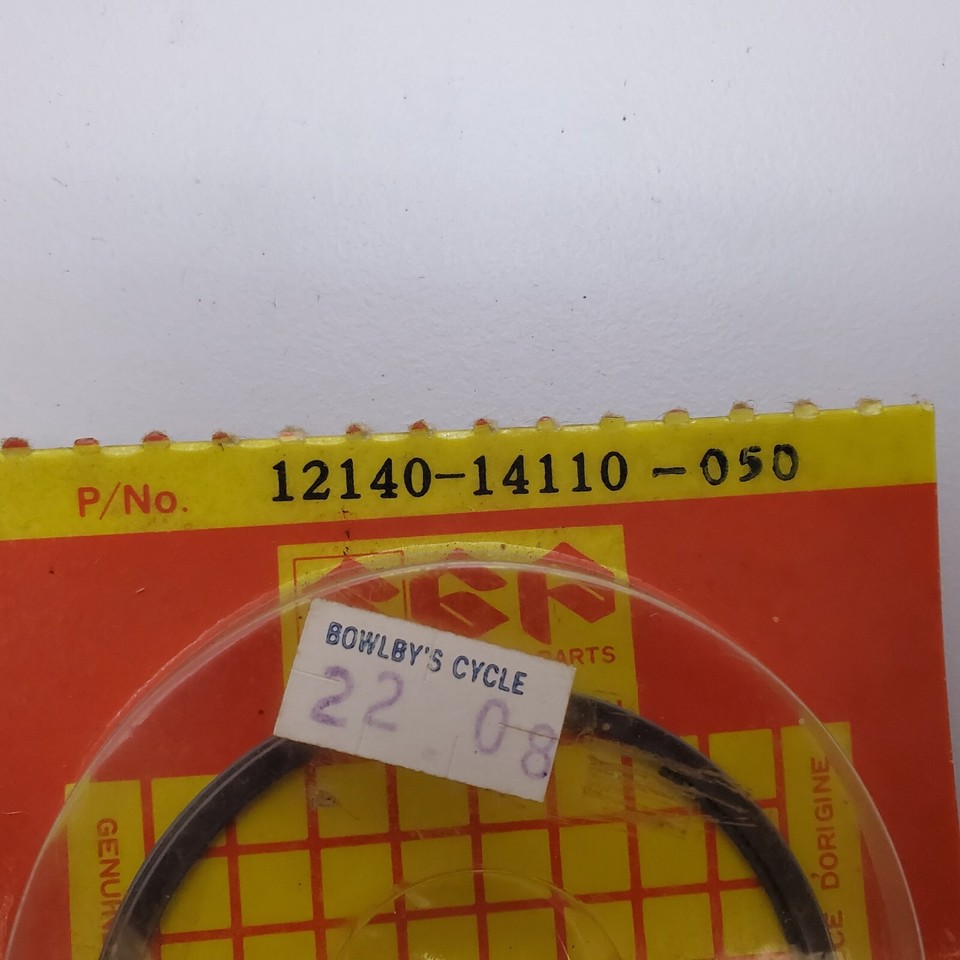 SUZUKI RM 125 - Segments D Origine Neuf !!! Ref 12140-14110-025 EUR 14,90 - FR