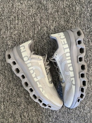 On Running Turnschuhe Herren Größe UK 9,5 CloudMonster Ice Alloy Grau Laufen Marathon