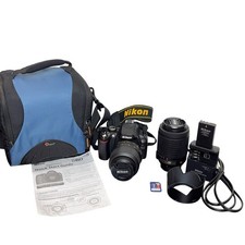 Nikon D60 DSLR Camera w/ 18-55mm VR 55-200mm VR Lens Kit Battery Charger TESTED