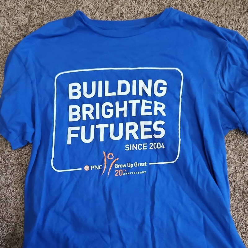 PNC Blue Graphic T-Shirt L Short Sleeve Crew Neck Building Brighter Futures