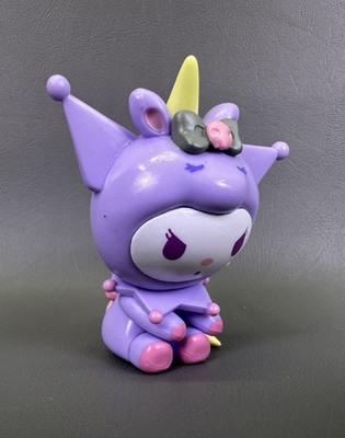 Kuromi Sanrio Friends Backpack Hanger Outfit Series Surreal Entertainment 3-Inch