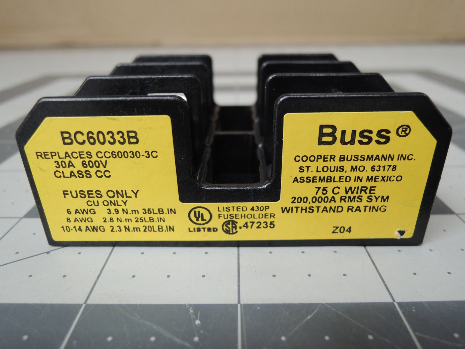 NEW Cooper Bussmann BC6033B Class CC 3-Pole Fuse Block / Fuse Holder