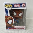 Funko Pop! Vinyl Gingerbread Spider-Man Marvel #939 Bobblehead Figure F1