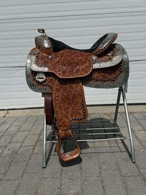 Dale Chavez 17  Rio Western Show Saddle