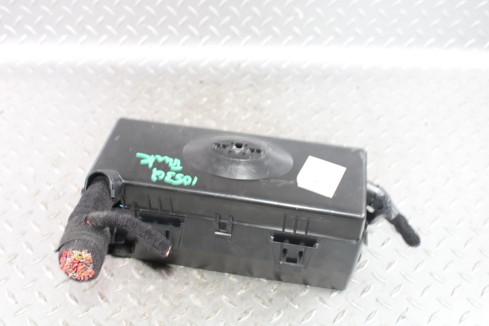 14-17 Ghibli Electronic Trunk Mounted Fuse Relay Power Distribution Box Housing