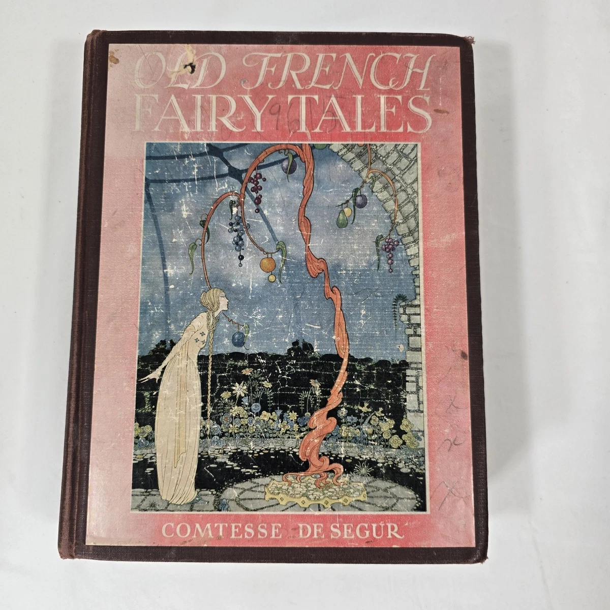 Children's 1900-1949 Antiquarian & Collectible Books in French for