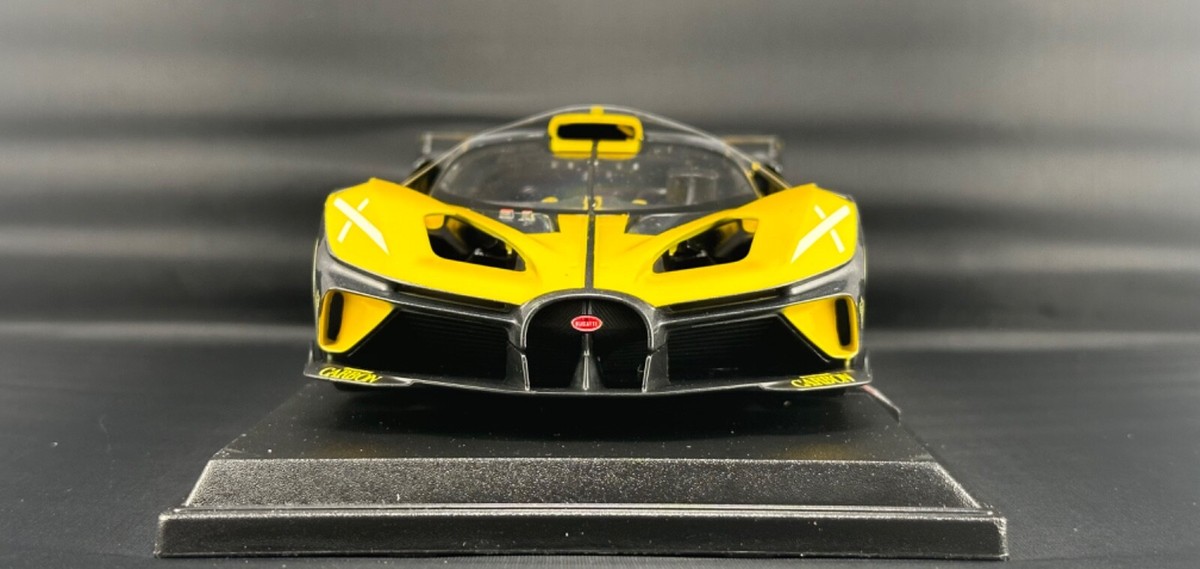 Maisto ミニカーコレクション 特別版 Maisto ミニカー 1:24 ET フォルクスワーゲン バン “サンバ”＋ビートル
