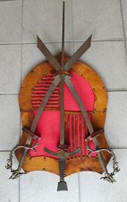 Spade 3 In Ferro  Scudo In  Legno Spedizione Compresa