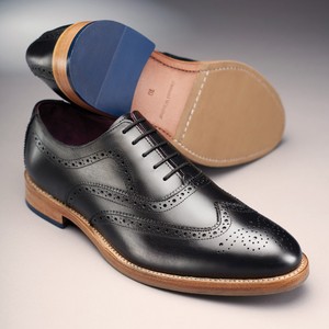 samuel windsor black brogues