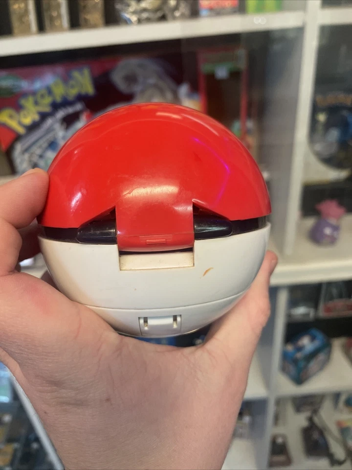 Juego De Colección Tiger Electronics 1999 Pokemon PokeBall LCD SIN PROBAR Foto 4 de 4