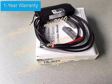 NEW ORIGINAL KEYENCE FS-N12N FIBEROPTIC SENSOR FSN12N EXPEDITED SHIPPING