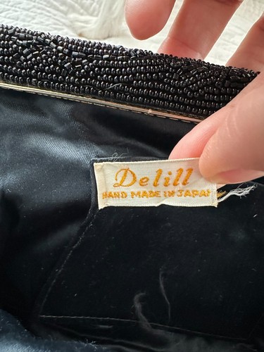 Delill Brand Vintage Black Beaded Metal Closure Clutch Purse Made in Japan - Picture 7 of 7