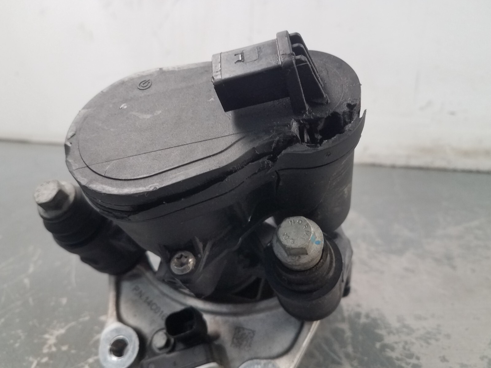 2021 McLaren 765LT Parking Brake Caliper Set  - * #5537 C7