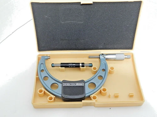 MITUTOYO 103-141 100-125MM MICROMETER JAPAN