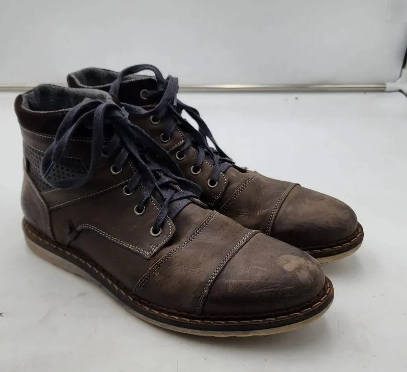 Bull and boxer shoes shop
