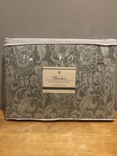 Vintage Windsor King Green Jacquard Duvet Plus 2 Matching Standard Shams