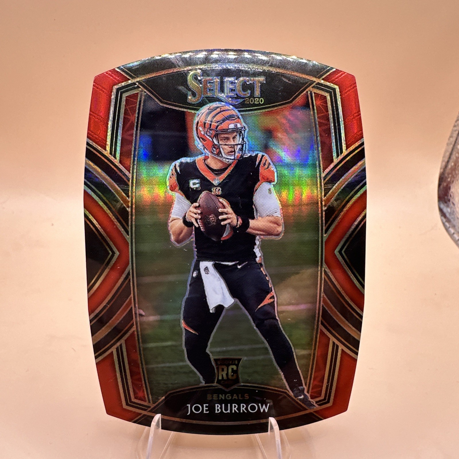 2020 Panini Select - Club Level Joe Burrow #246 Red Prizm Die-Cut (RC)