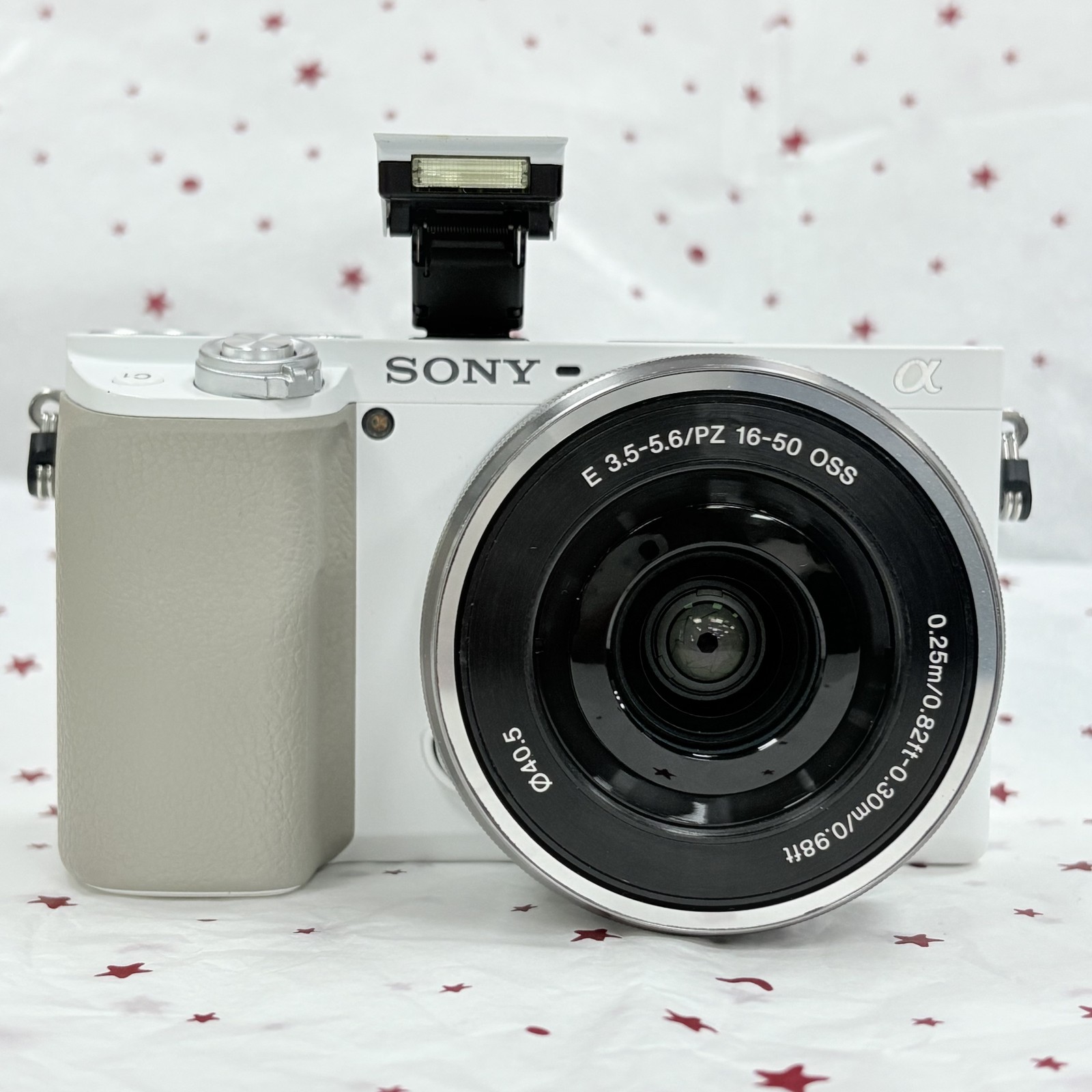 Sony Alpha a6100 24.2MP Mirrorless SLR Digital Camera W/ 16-50mm Lens white