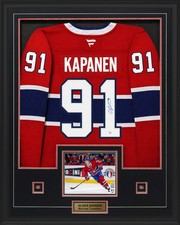 Oliver Kapanen Signed Framed 34x42 Montreal Canadiens Home Fanatics Premium Jers