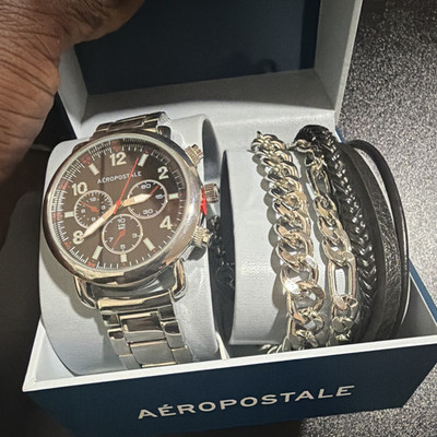 Aéropostale Quartz Analog Men's Watch 44mm Black Dial Silver Bracelet Set