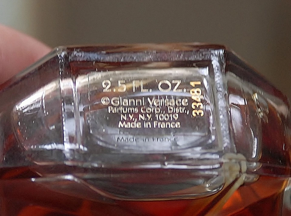 De colección VERSACE Classic por GIANNI VERSACE spray EDT 75 ml 2,5 OZ DESCONTINUADO GRANDE Foto 4 de 4