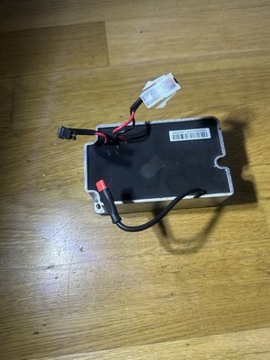 Original Segway Ninebot Max G2 G65 Eingebautes Ladegerät Intern Ausstellmodell