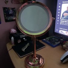ROSE GOLD/COPPER DOUBLE SIDED MAGNIFYING TABLE TOP SWIVEL LIGHT MAKE UP MIRROR