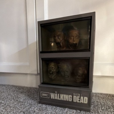 AMC The Walking Dead Season 3 Lighted Zombie Head Display (NO DISCS)
