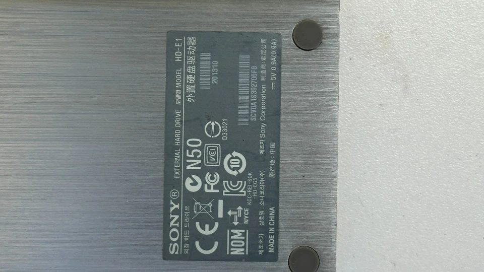 Sony Portable External Hard Drive HD-E1 with 1 TB Capacity - Image 2 of 4