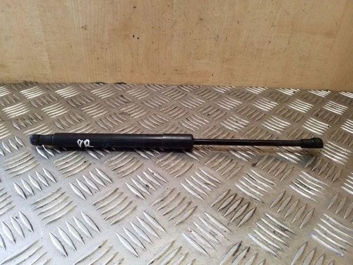 BMW X1 E84 Vordere linke Motorhaubendämpfer 2990344 51232990344 2.00 26119196