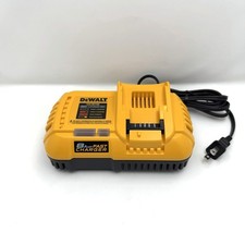 DEWALT DCB118 20V/60V MAX FLEXVOLT Fan Cooled Fast Charger NEW Open Box