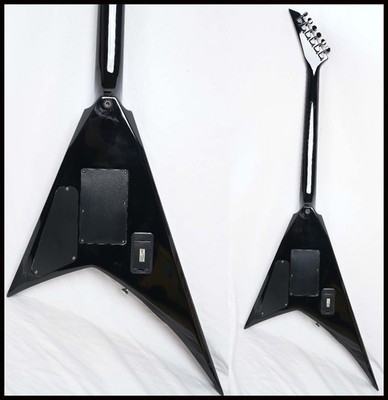 【本日限り大特価】Jackson RRXMG BLK W/YLW BVLS 楽天市場】Jackson RRXMG Black with White Pinstripes 新品