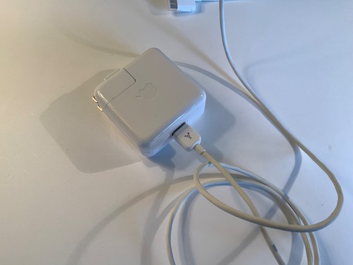 Open Box Apple iPod 1st Gen. USB Power Adapter MA592LL/A + USB Modem + 2 cables - Photo 8 sur 15