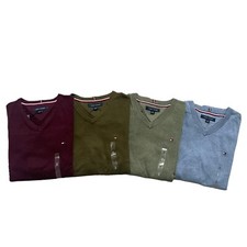 NWT Tommy Hilfiger Men's Regular Fit Essential Solid All Cotton V-Neck Sweater