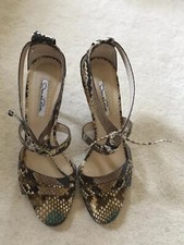 OSCAR DE LA RENTA Snakeskin Gold Beige Stiletto High Heel Sandals 39.5