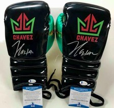 Julio Cesar Chavez autograph signed Boxing Gloves pair ~ Beckett Witness BAS COA