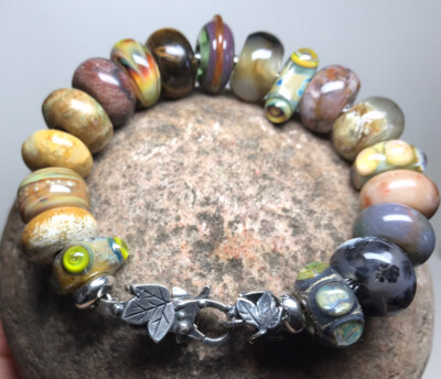 Einzigartiges Spätsommer Reben Trollbeads Armband Schloss & Charms