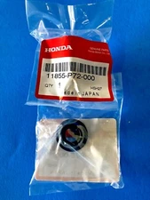 GENUINE Honda & Acura (1996-2000) MODELS GROMMET, PCV VALVE 11855-P72-000