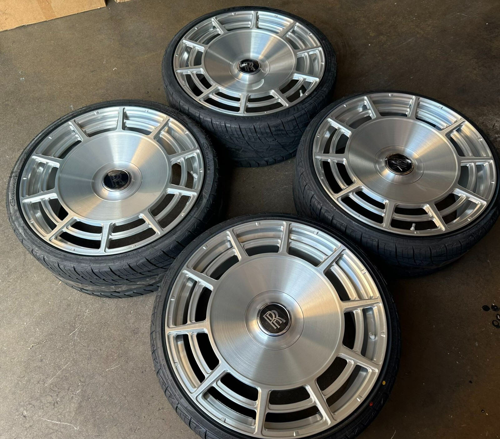 24” Forged Silver Brushed Wheels fit Rolls Royce Ghost Cullinan Range Rover New