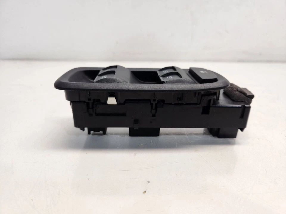 2014-19 Ford Fiesta Drivers Left Front Master Window Switch - Image 2 of 4